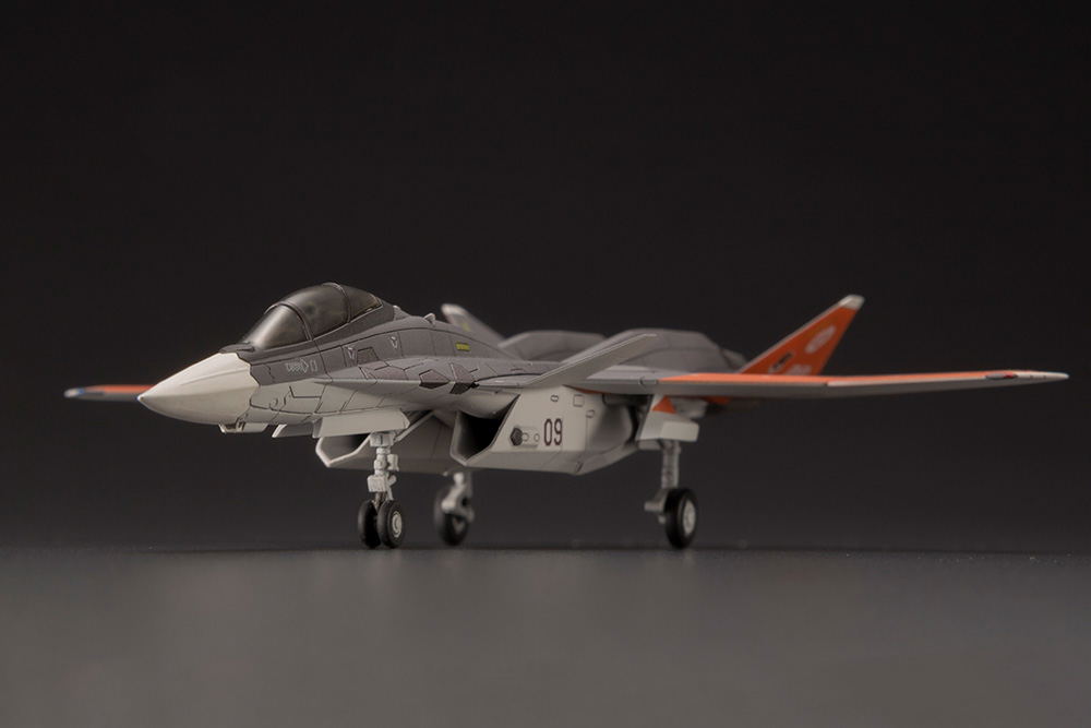 Ace Combat 7 Skies Unknown 1/144 Scale Model Kit: X-02S (Re-run)