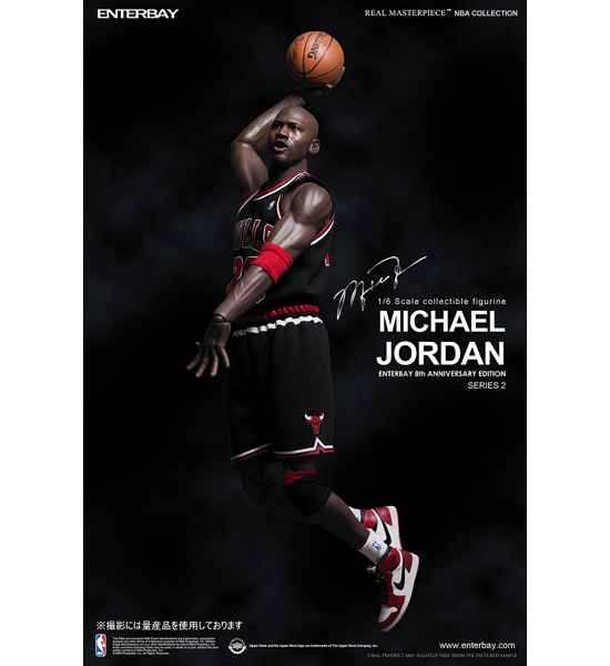 エンターベイ 8周年記念特別版 リアルマスターピース コレクティブル