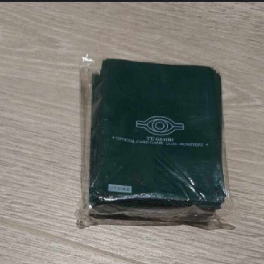 遊戯王 初期 ウィジャ眼 目玉 スリーブ 緑 100枚入り新品未開封送料