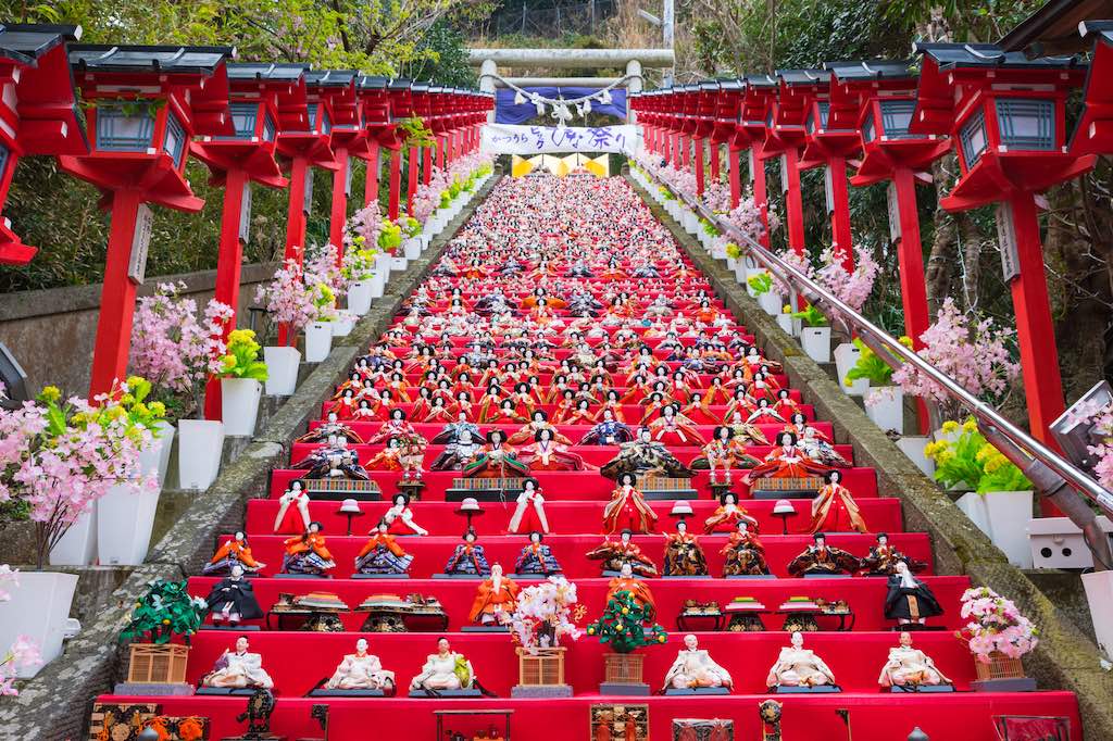 2025全国【ひな祭り・桃の節句のイベント10選】豪華絢爛なひな飾りに