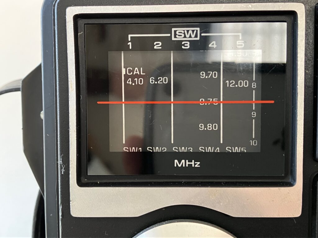 東芝 RP-775F – いち早く周波数直読を実現したBCLラジオ | 【昭和