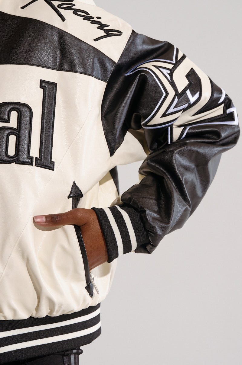 ON THE RUN MOTO BOMBER – AKIRA