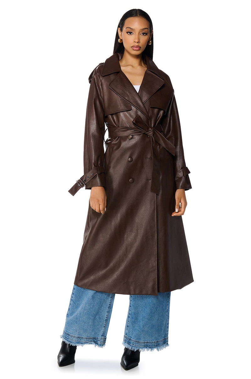 AU REVOIR FAUX LEATHER TRENCH IN BROWN – AKIRA