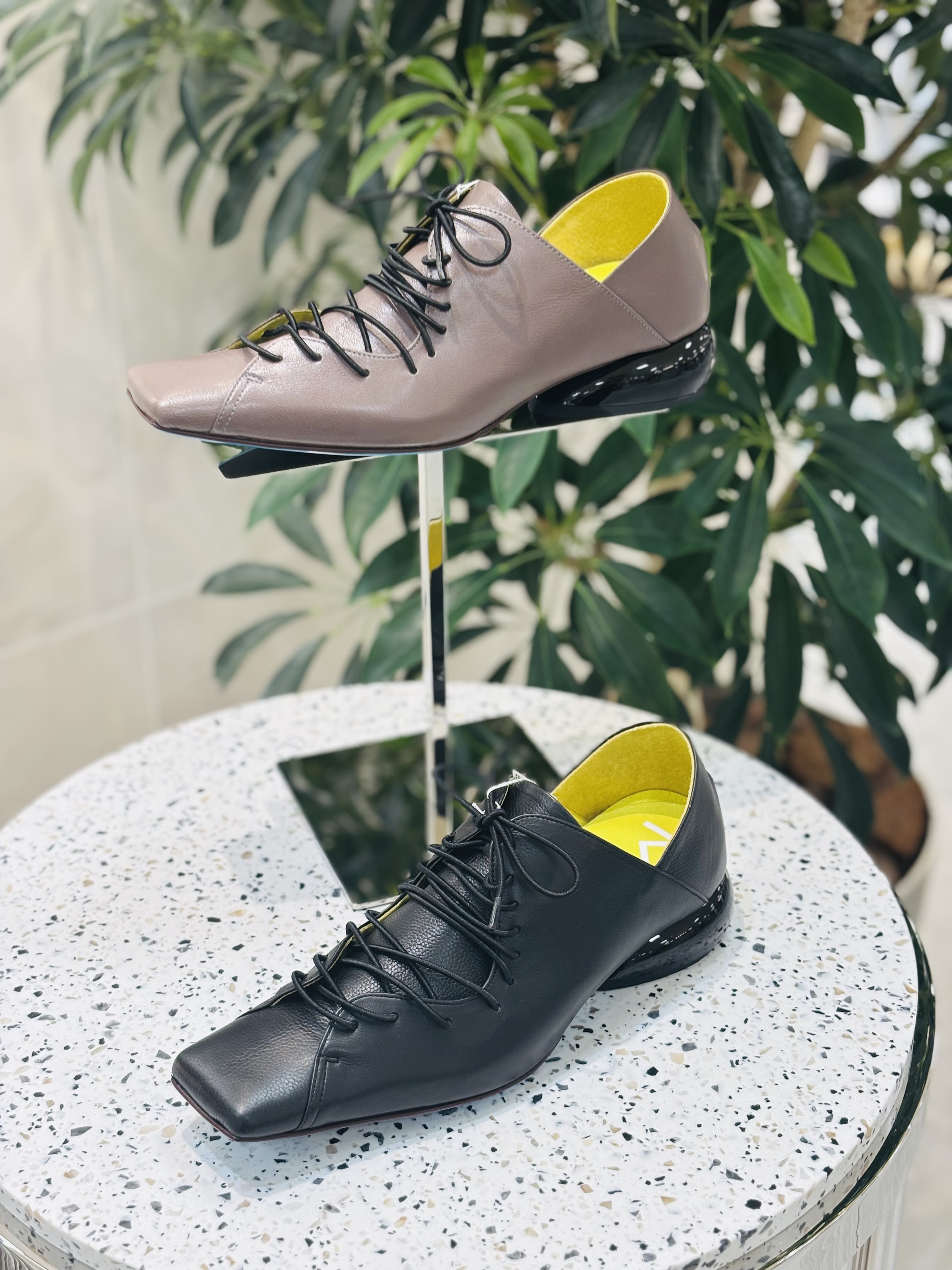 お待たせいたしました‼️【MANA】マナ 秋靴続々入荷しています