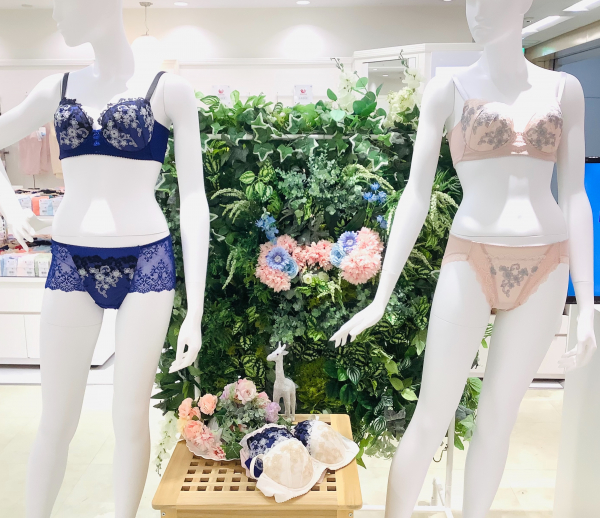 ラゼ 胸もと年齢マイナス5歳をめざすブラ新作 | ワコール | 松坂屋静岡