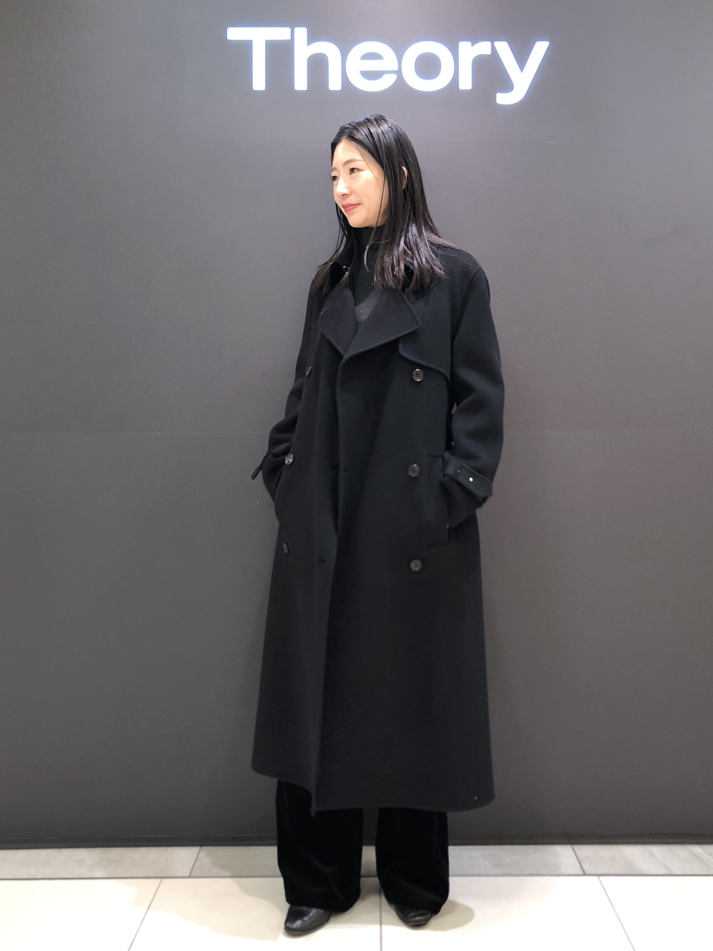 羽織るだけで決まる！ウールトレンチコート | セオリー | 大丸札幌店