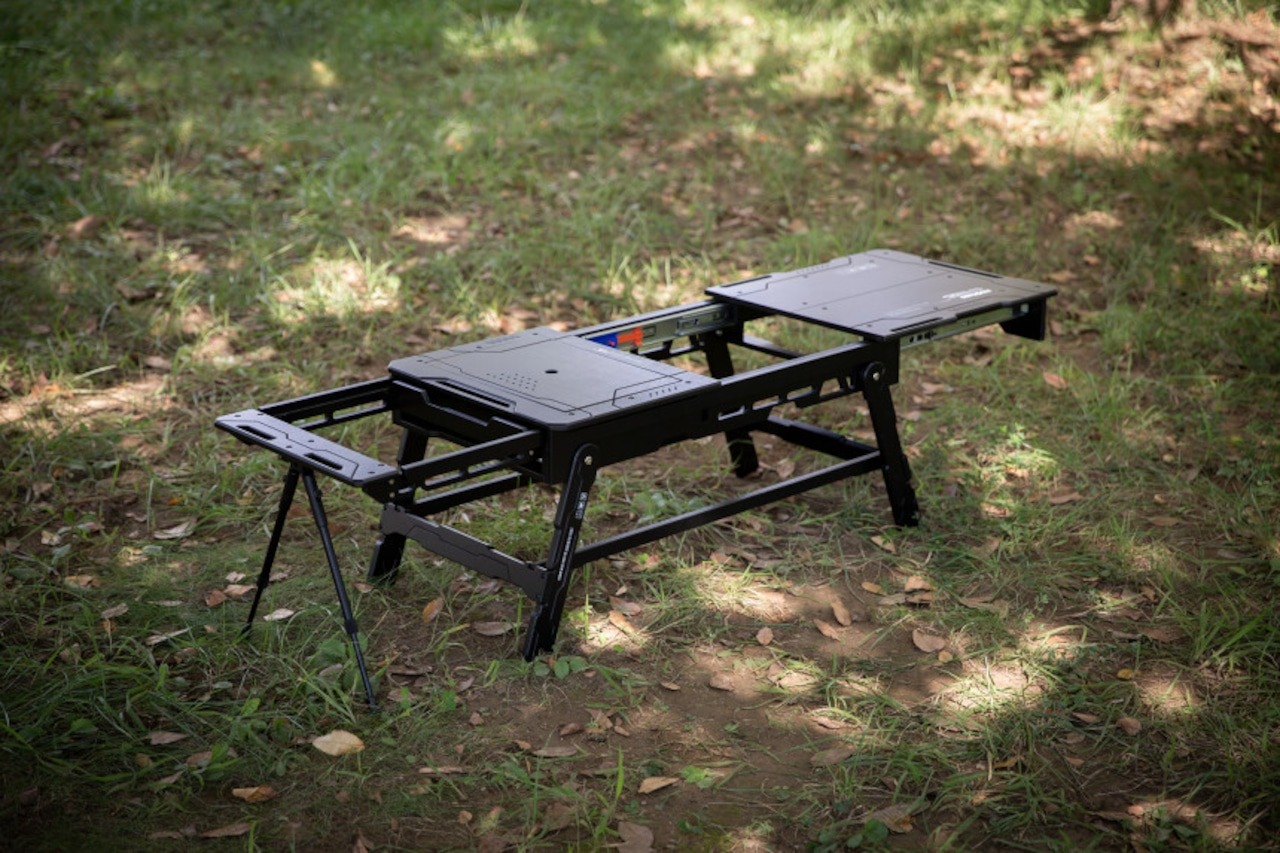 88 select＆works / ONULIFE half sliding table