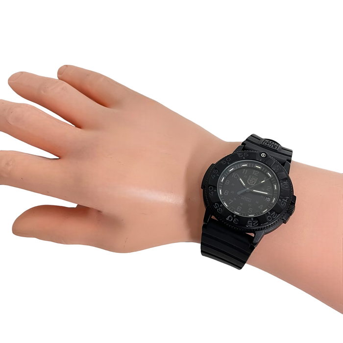 LUMINOX/ルミノックス】 3000/3900 腕時計 カーボン/ラバー クオーツ