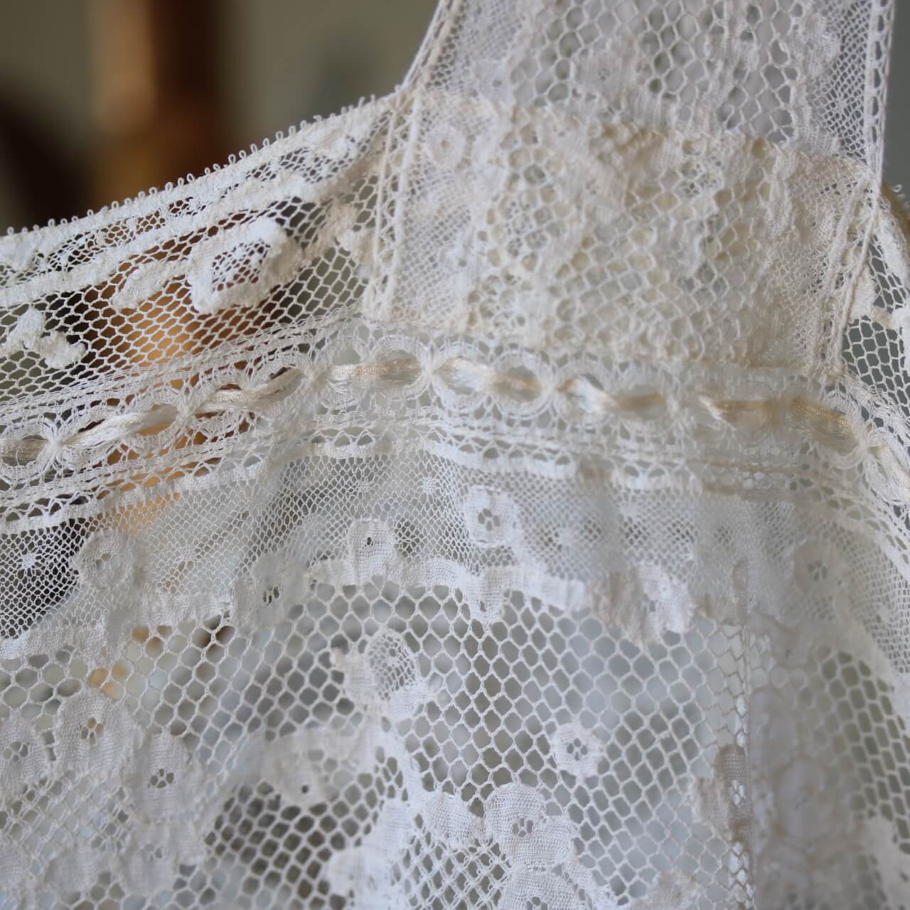 Atelier Ninon / ヴィンテージレース シルクキャミソール