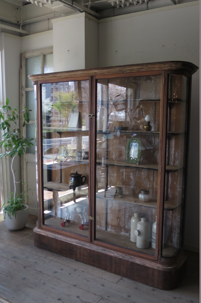 ks‐0734 曲面ガラスショーケース 大型 | antiques-educo online shop