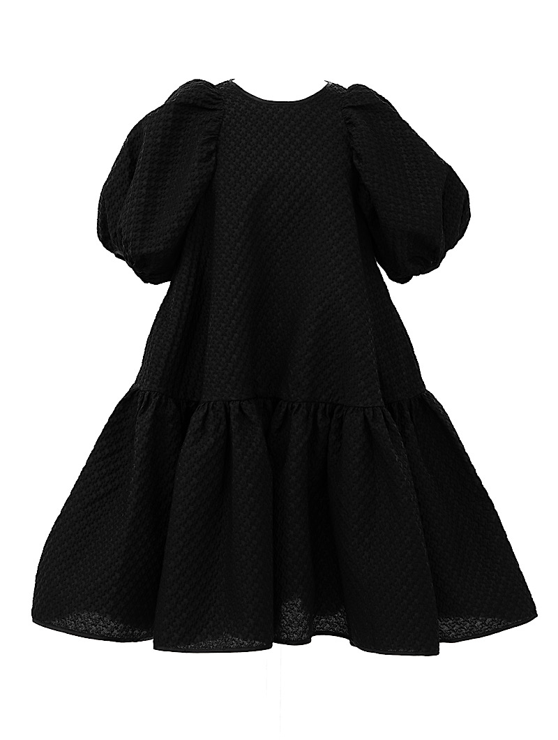 CECILIE BAHNSEN|ALEXAボリュームドレス-ブラックをレンタルする