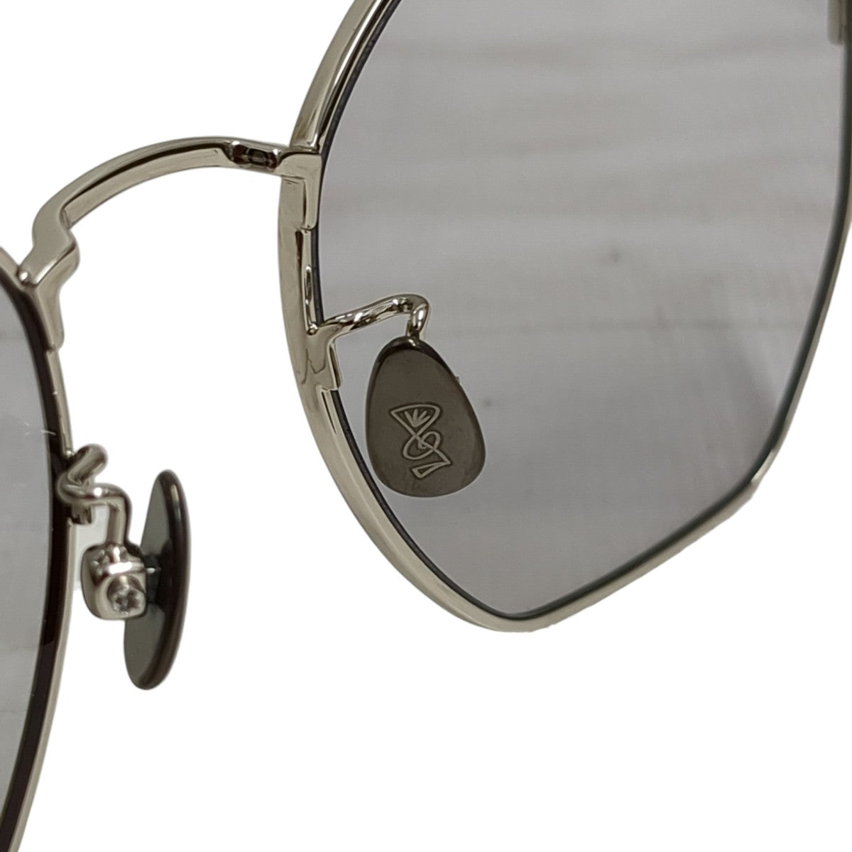 Mr．CASANOVA(ミスターカサノバ) JEALOUSサングラス シルバー｜【公式