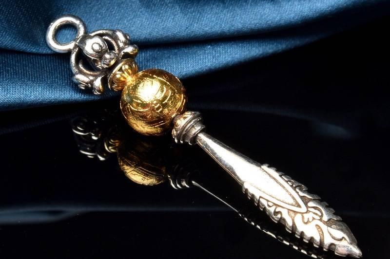 楽天市場】隕石 ペンダントトップ アルタイ隕石 （ウイグル自治区産