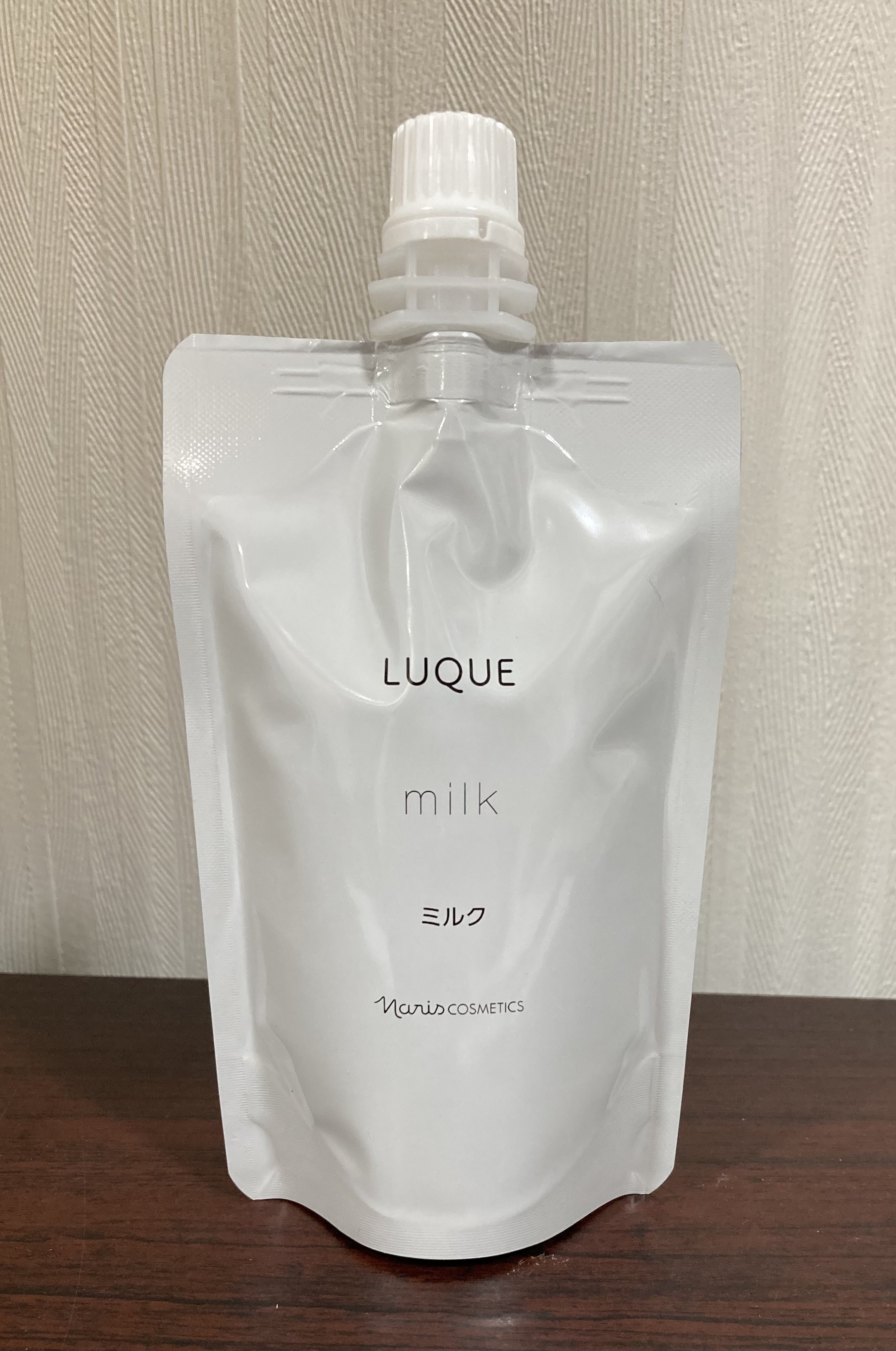 楽天市場】ナリス化粧品 ナリス ルクエ ミルク(乳液) 詰め替え用