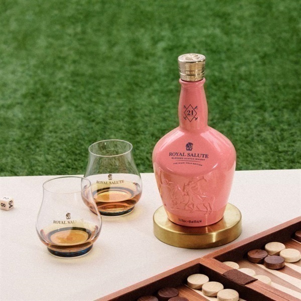 ポイント優待商品】ローヤルサルート21年 マイアミ ポロ エディション