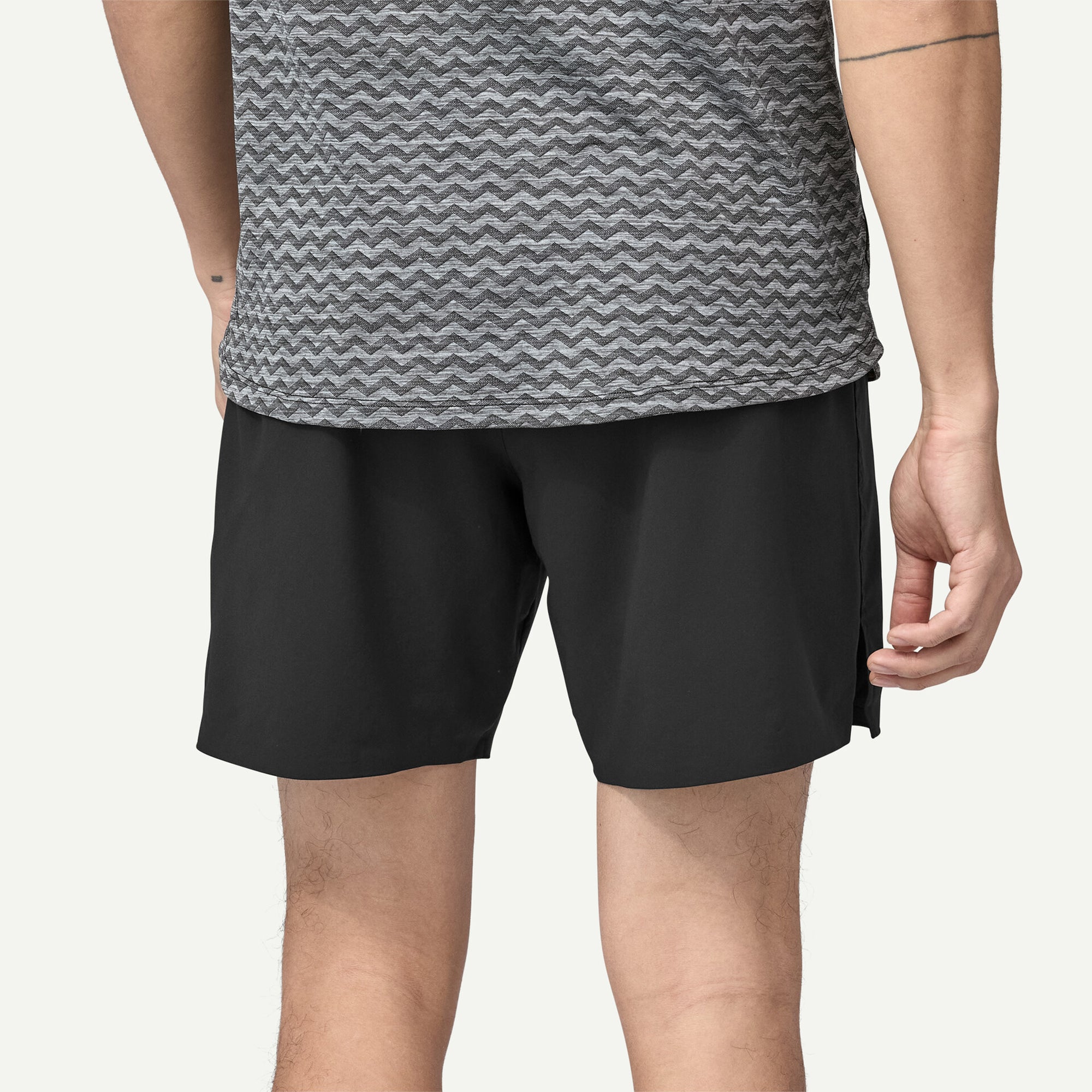 XS・Sサイズ）Strider Pro Shorts 7 inch Men's