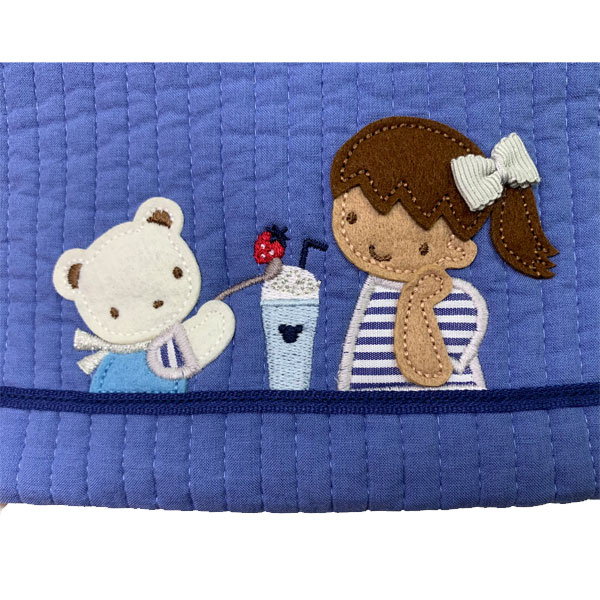 ファミリア（Familiar） ≪新品≫ pionunnal ピオヌンナル「マエストロ