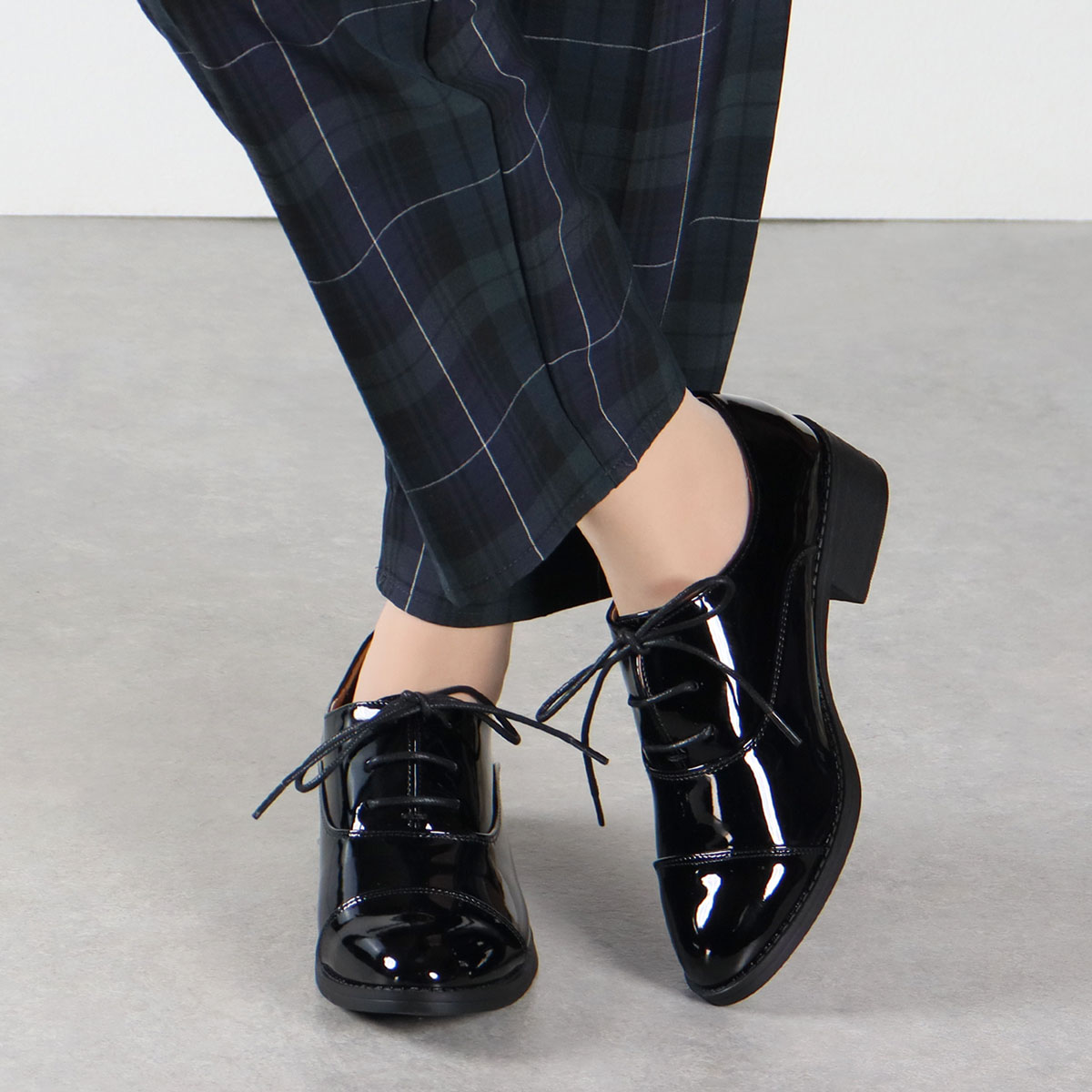 LibertyDoll（リバティードール） レースアップシューズ レディース 黒