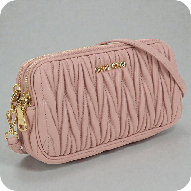 miu miu（ミュウミュウ） 中古 ショルダーバッグ レディース ブランド