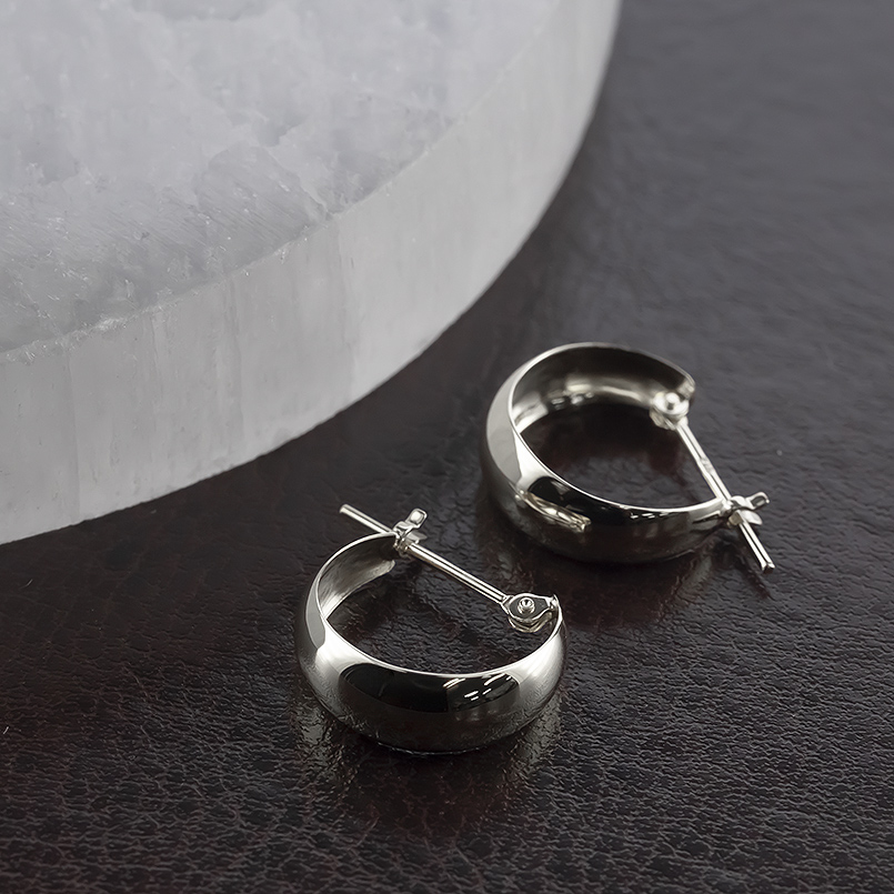 ジュエリー工房アトラス プラチナ フープピアス pt900 月甲 ピアス