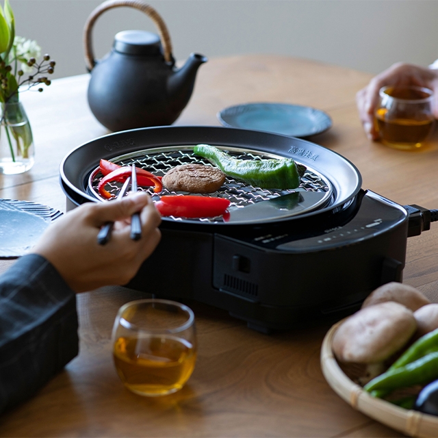 siroca（シロカ） 選べる豪華特典 グリル鍋 おうちいろり SQ-D151