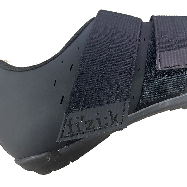 フィジーク（fi'zi:k） シューズ テラ・パワーストラップ X4 TERRA