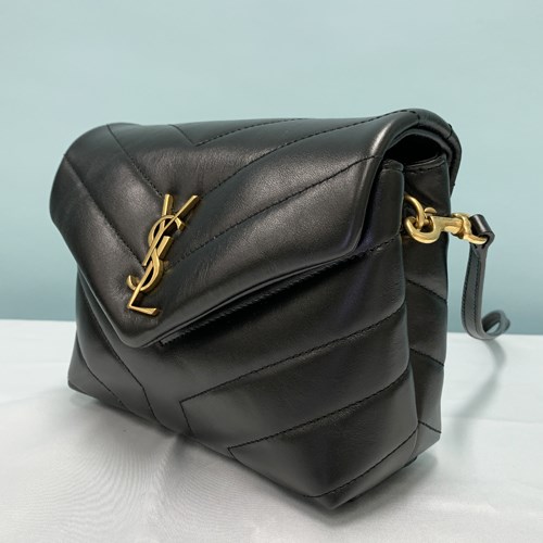 Yves Saint Laurent（イヴ・サンローラン） サンローラン ショルダー