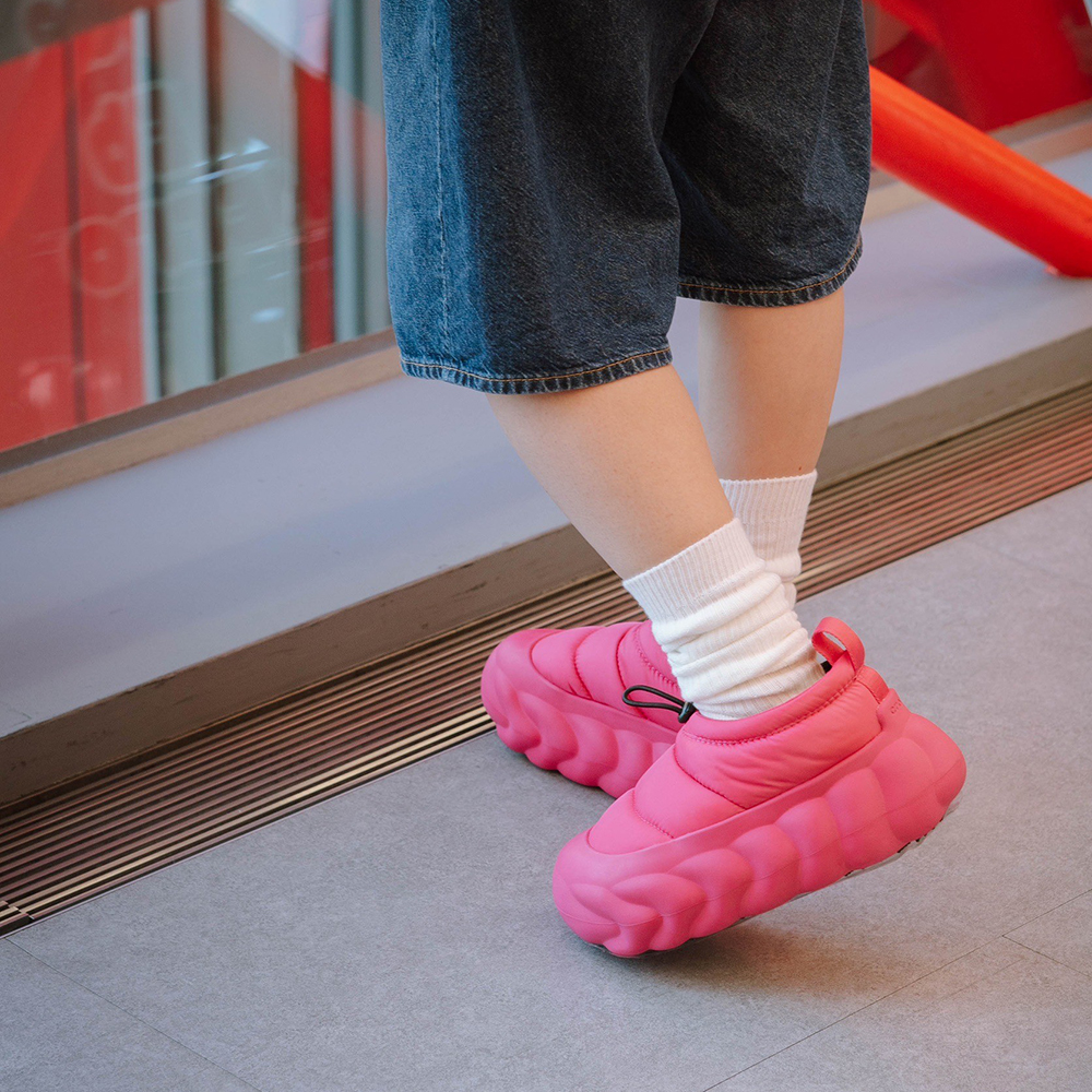 crocs（クロックス） オーバーパフ ショーティー crocs OVERPUFF