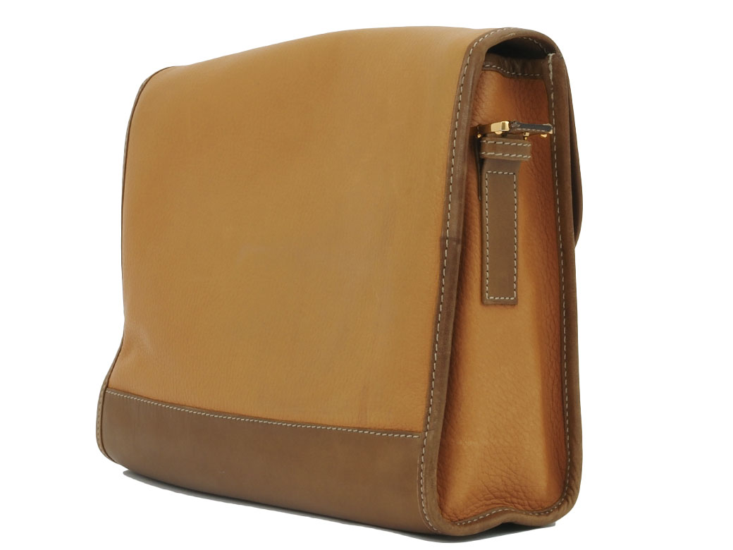 LOEWE（ロエベ） ヴィンテージ アナグラム フラップ ショルダー バッグ