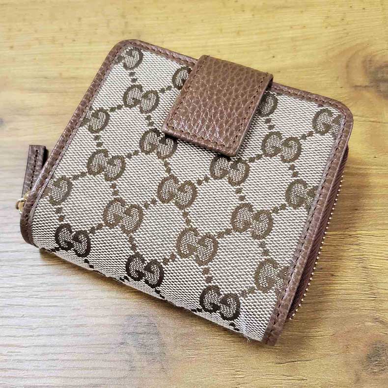 GUCCI（グッチ） 財布 二つ折り財布 オリジナル GG柄 アウトレット