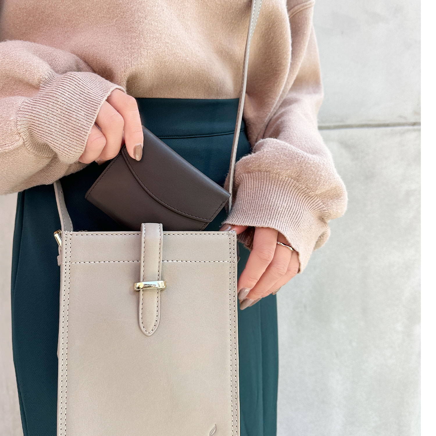 mieno（ミエノ） [10%offクーポン]ミニ財布 レディース 牛革