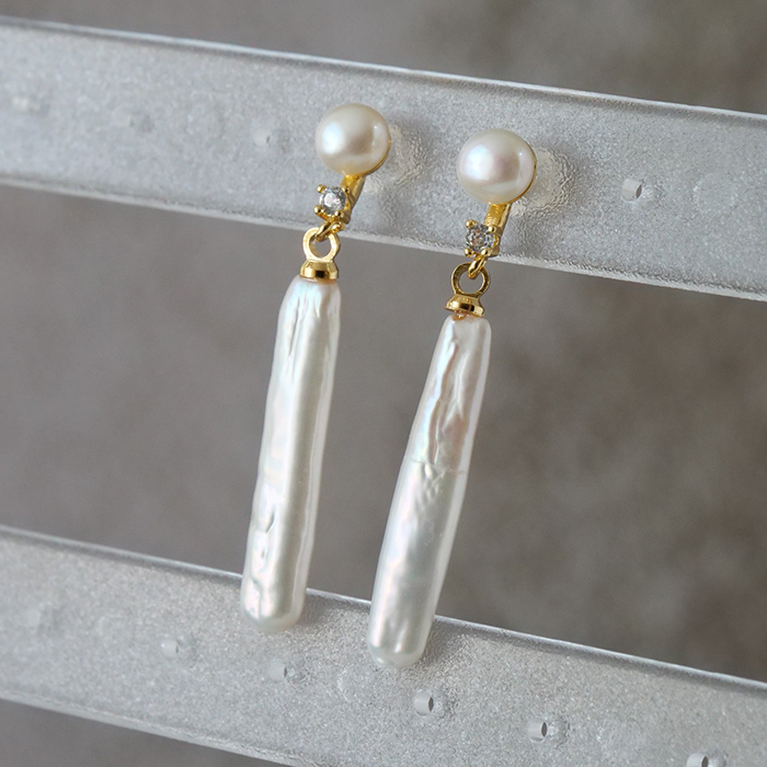 メール便送料無料 263. 淡水パール スティック バロック ピアス 5mm 1