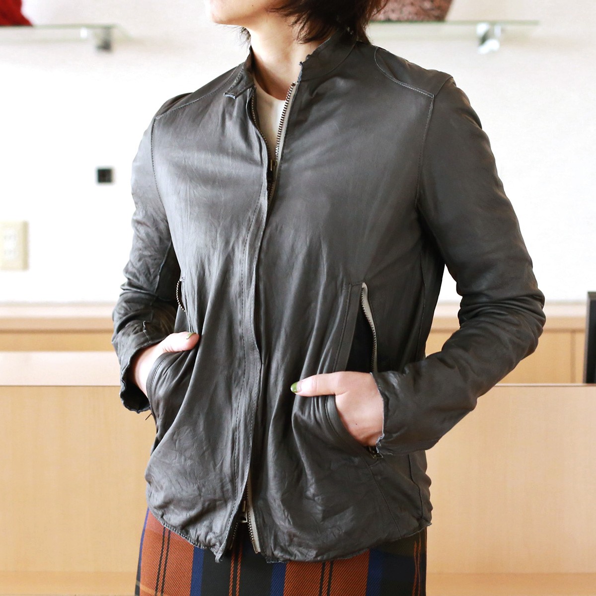 sisii（シシ） ウォッシュドレザー シングルライダース ジャケット