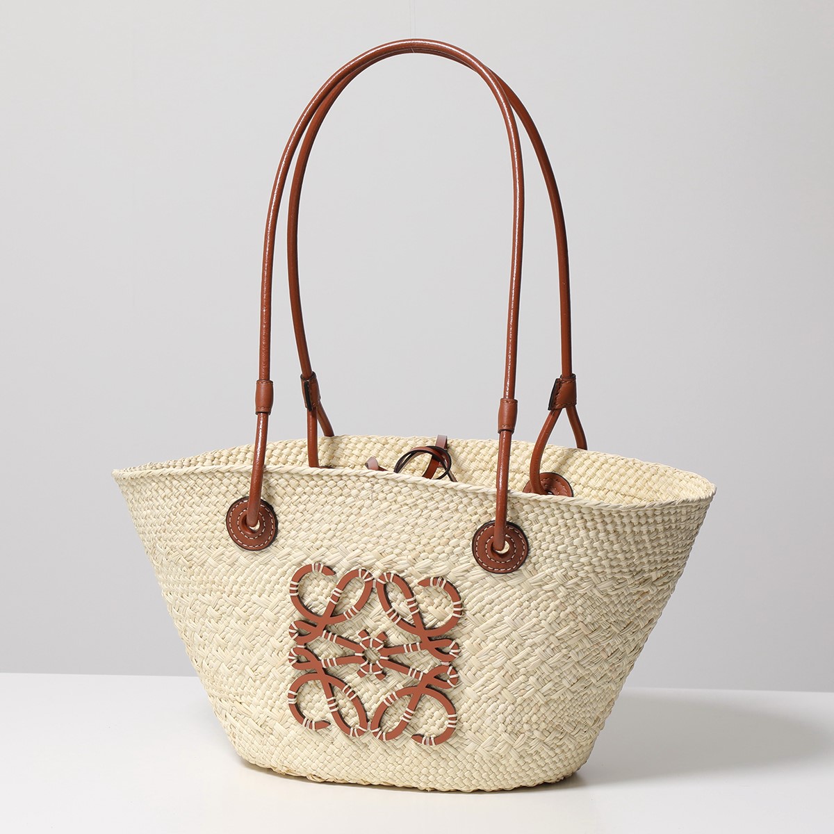 LOEWE（ロエベ） かごバッグ SMALL ANAGRAM BASKET A223P65X01