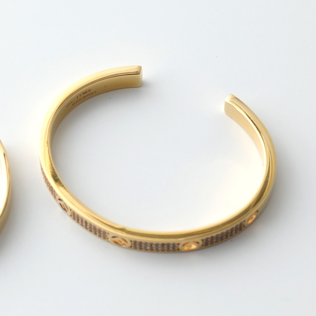 FENDI（フェンディ） バングル F IS FEND エフ イズ 8AG928 6GX A44G