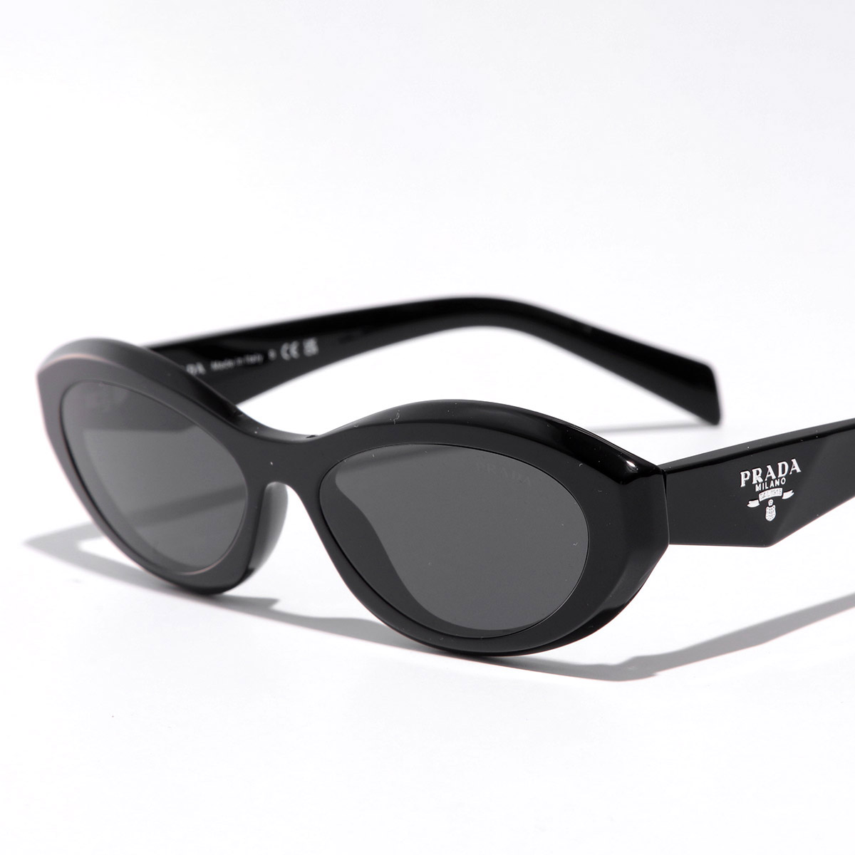 PRADA（プラダ） シンボルサングラス SPR 26Z メンズ キャットアイ型