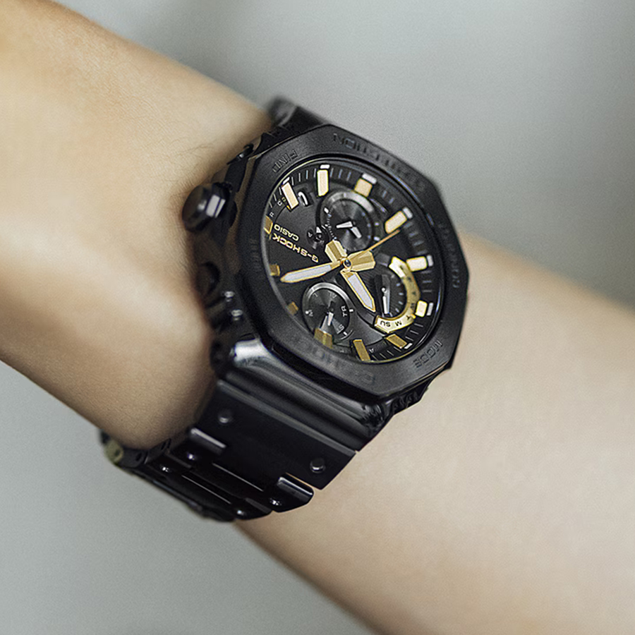 G-SHOCK フルメタル カシオウオッチ50周年記念モデル GMC-B2100ZE-1AJR