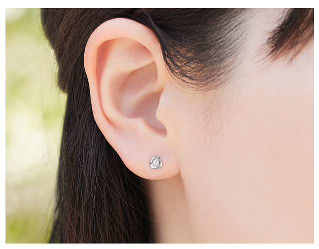 ジュエリーツツミ プラチナダイヤモンドピアス スタッドピアス 一粒