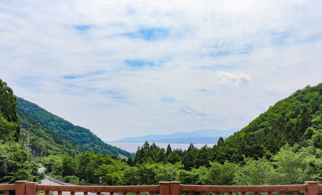 峠から北びわ湖を一望！山の恵みに出会える『道の駅マキノ追坂峠（おっ