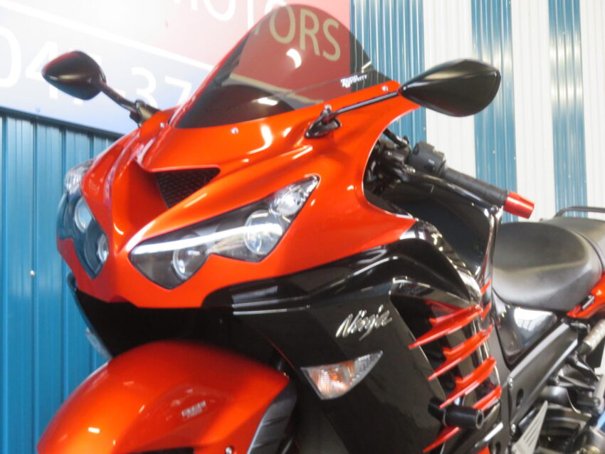 カワサキ/ZX-14R – シイナモータース