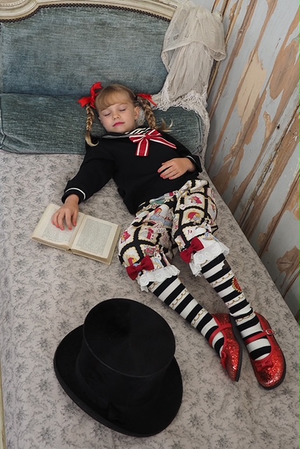 ♡New Arrival News♡アリス絵本プリントシリーズ発売のお知らせ