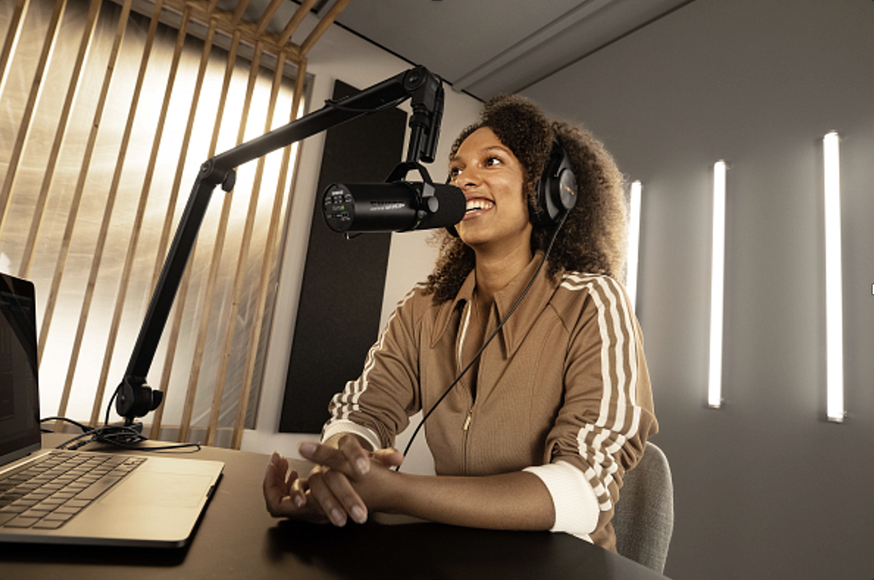 Built-in Preamp. Built on Legacy: Introducing the Shure SM7dB
