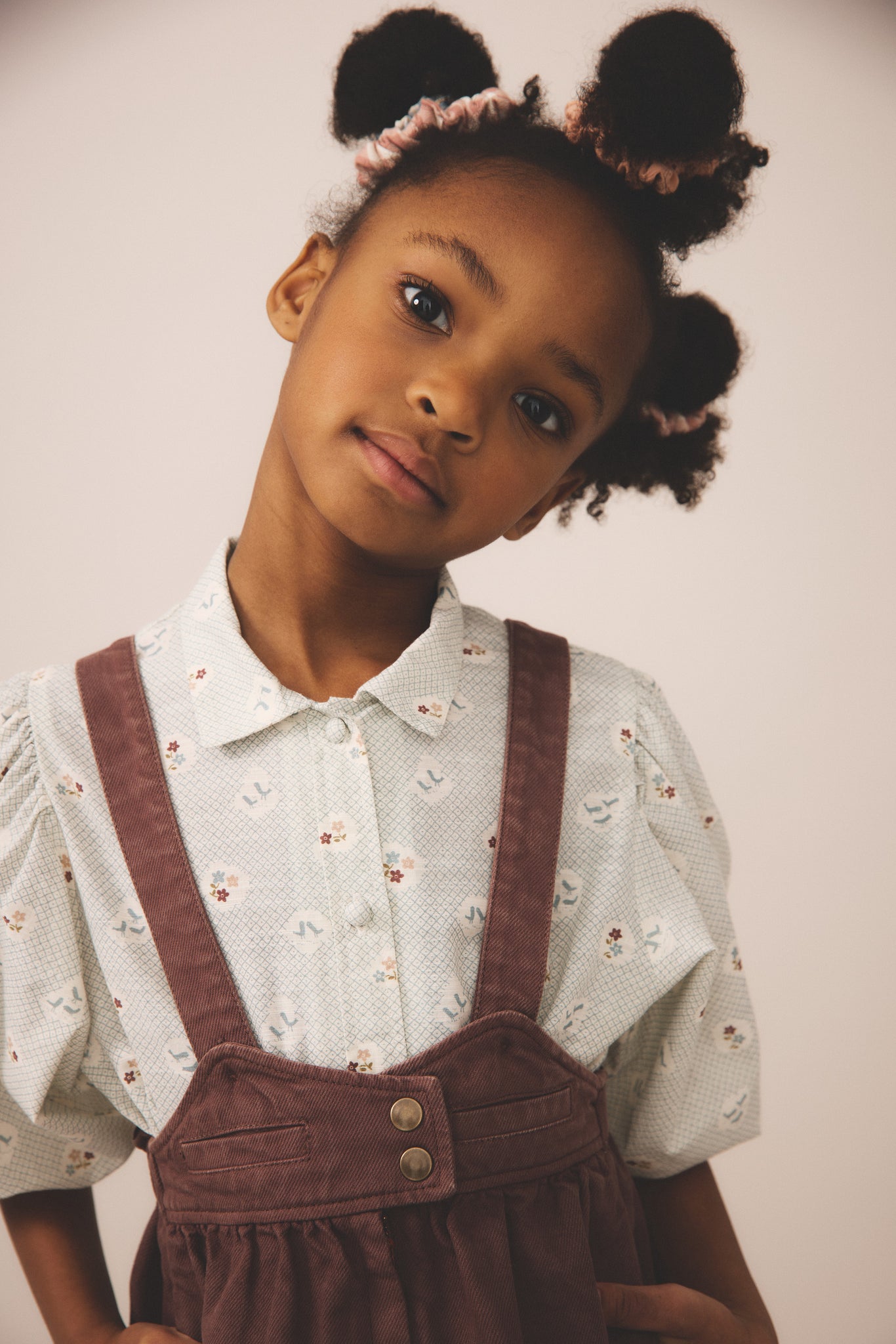 Minnie Pinafore, Prune – Soor Ploom