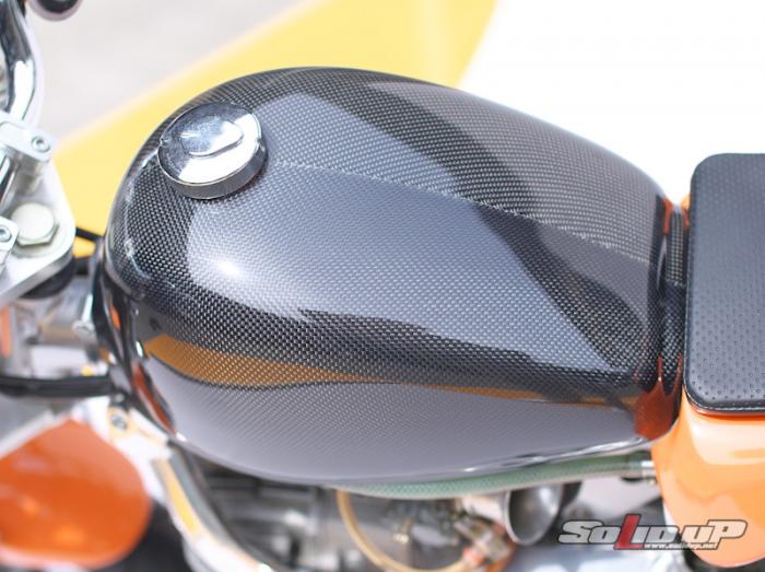 モンキー12V用 ソリッドタンクカバー(カーボン平織り) / ソリッドアップ