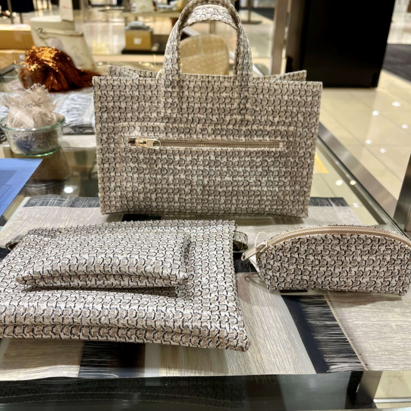 サロンル シック セレクト（レディス）のスナップ | 大阪タカシマヤ