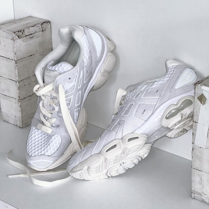 2月29日抽選開始【ENNOY × Asics GEL-NIMBUS 9】人気ブランドが