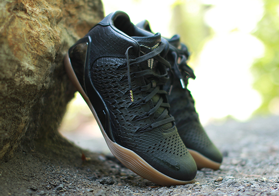 Nike Kobe 9 Mid EXT 