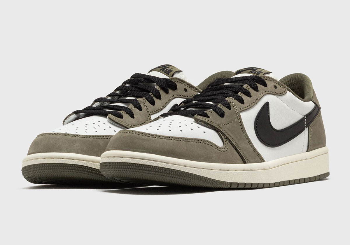 Air Jordan 1 Low OG Medium Olive 2026 | SneakerNews.com