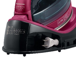 パナソニック Panasonic コードレススチームアイロン カルル NI-WL708