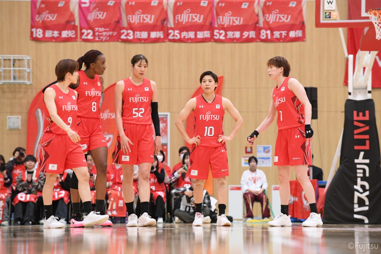 年内最後のホームゲームは - レッドウェーブ - Fujitsu Sports : 富士通